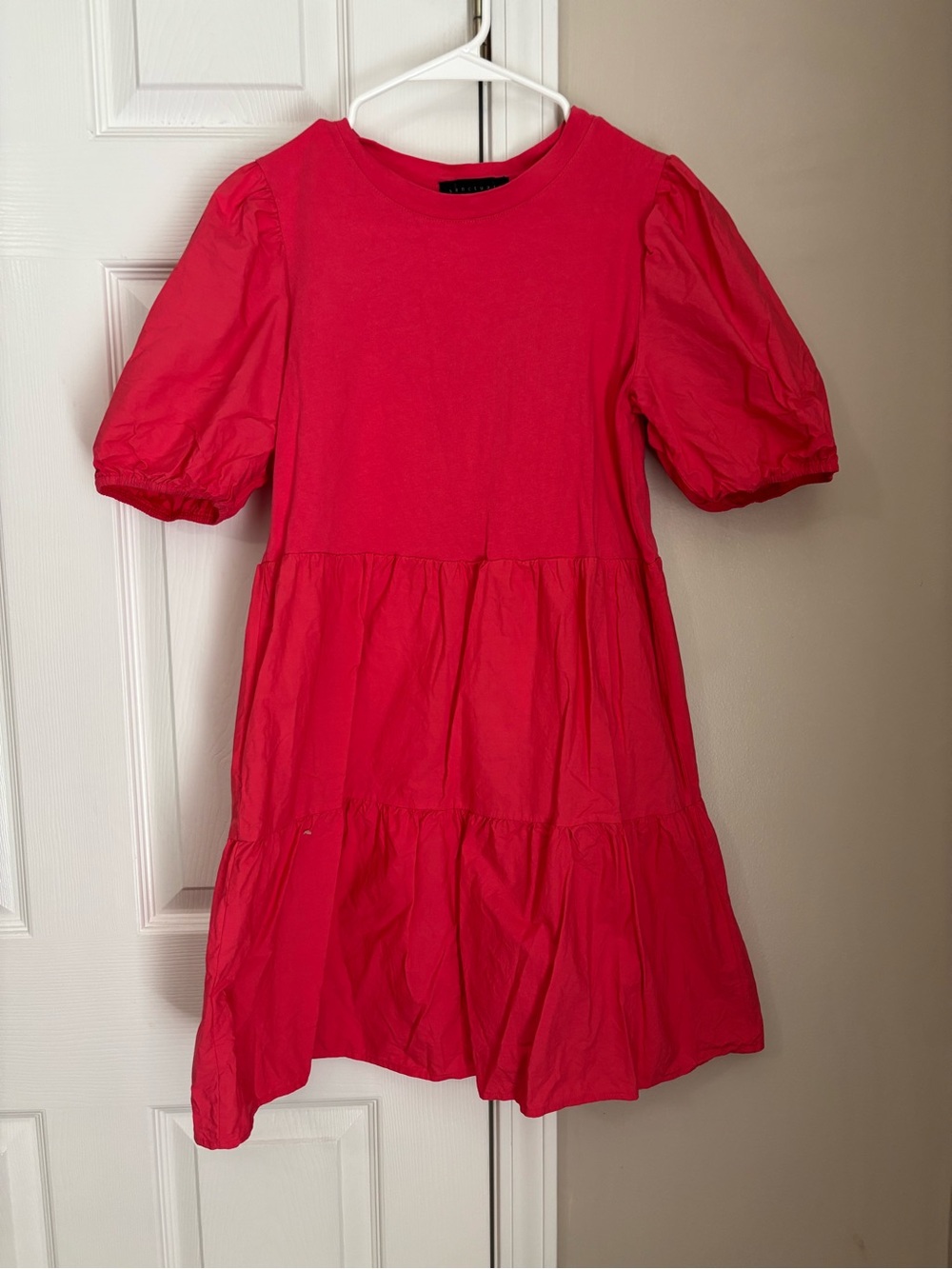 Sanctuary Bright Pink Puff-Sleeve Tiered Mini Dress